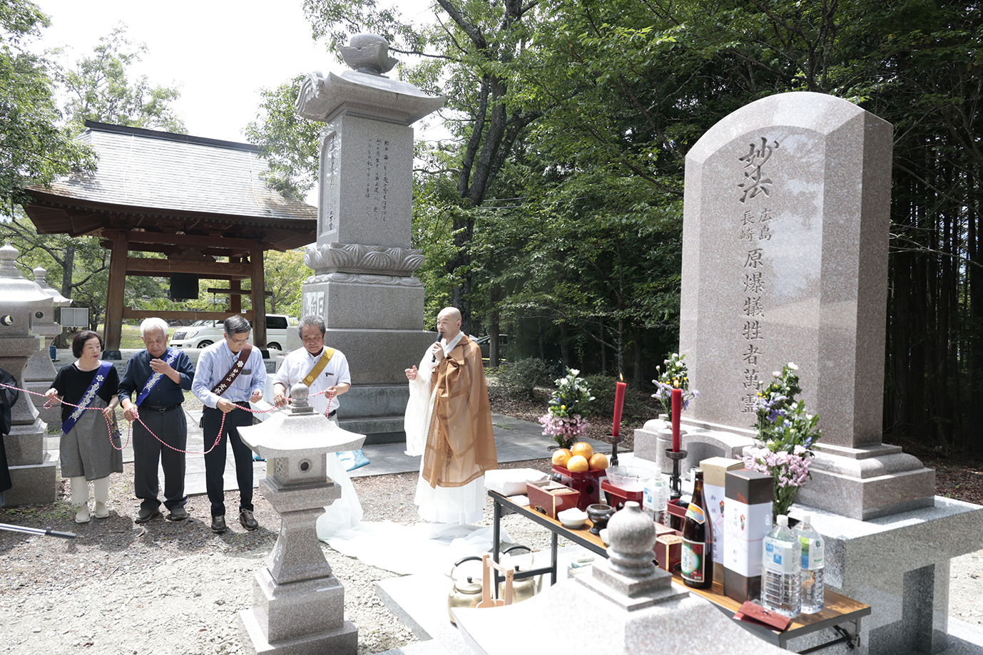 日蓮宗新聞社 : 山梨2 原爆犠牲者供養塔を建立