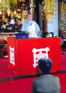 北東261021