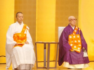 東東261027①
